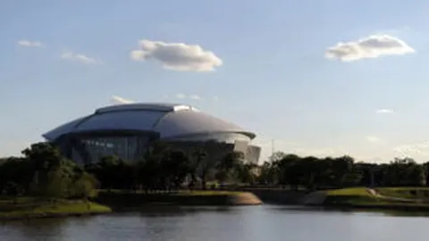 拜仁慕尼黑4-0横扫弗赖堡，格纳布里双响，格雷茨卡复出立功